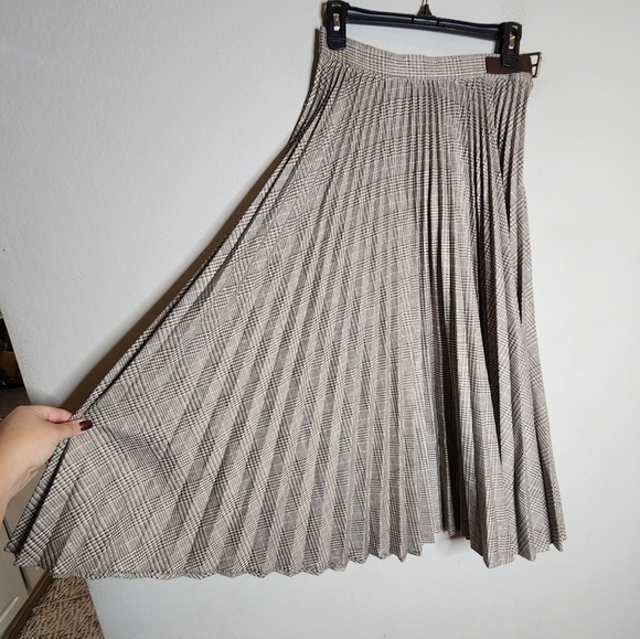 Banana Republic Metallic Plaid Pleated Midi Maxi Skirt Black Bronze White Size 0 - Picture 15 of 17
